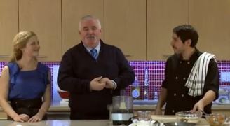 Image of Jim Sullivan guest hosting the ELLICSR Kitchen class