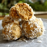 Image of Lemon Cashew Coconut Bites