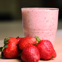 Image of a glass of the Strawberry Banna Smoothie