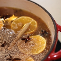 Image of mulled apple cider.