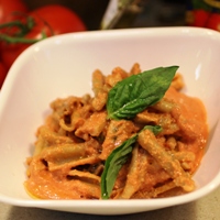 Image of creamy almond tomato sauce.