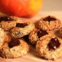 Image of Maple & Pumpkin Almond Cookies.