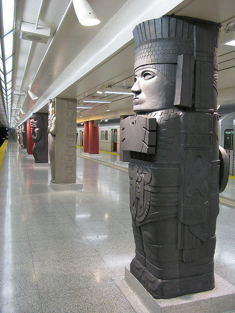 Image of Museum subway station in Toronto